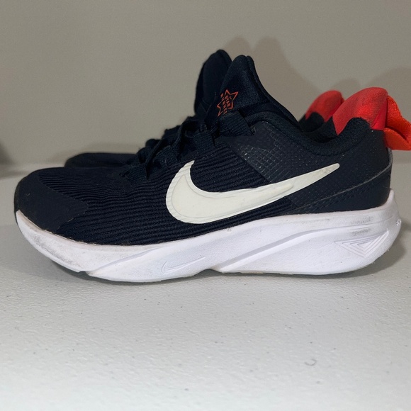 Kids Shoes - Picture 1 of 4